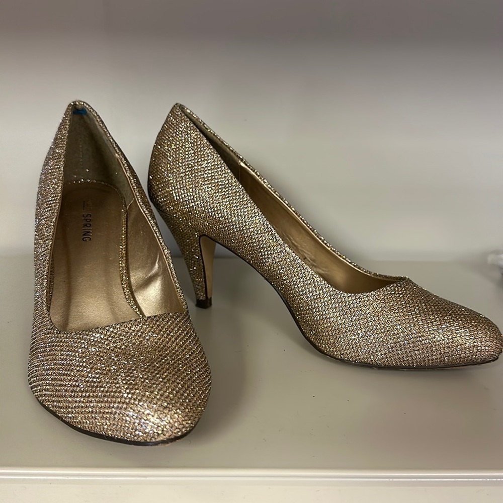 Women’s shoes/heels